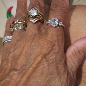 GENUINE DIAMONELLE STERLING SILVER ANNIVERSARY 3 STONE TRINITY RING 2.14 CTTW